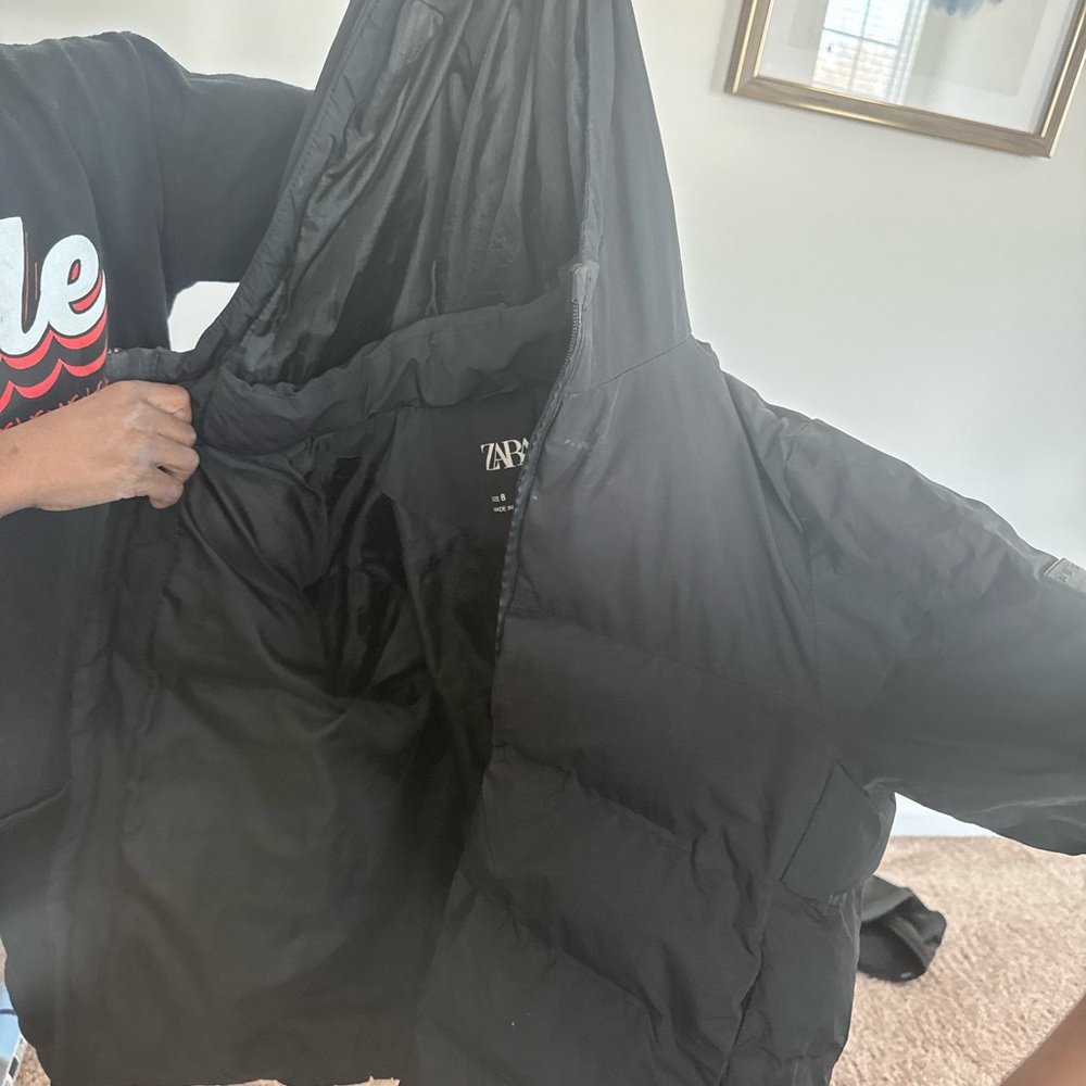 Zara Men's Charcoal Puffer Coat